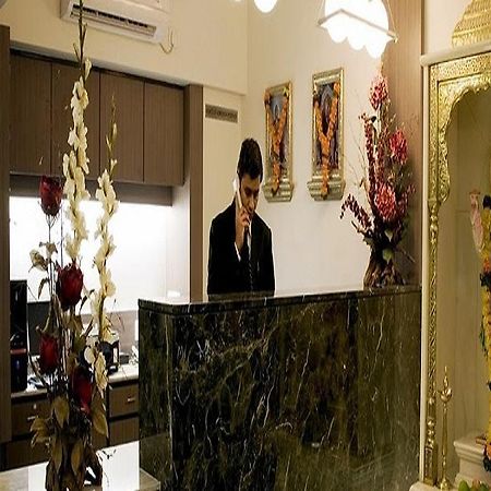 Sampoorna Hotel Mumbai Exterior photo